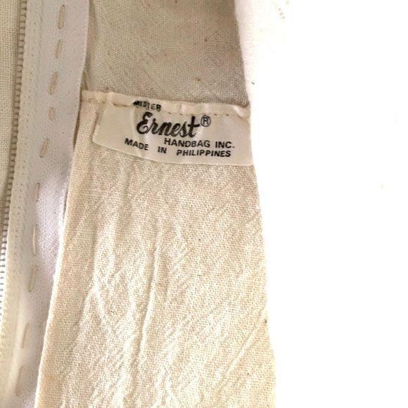 Vintage 1970s Crochet, Boucle Handbag with Wood Handles - Picture 3 of 5